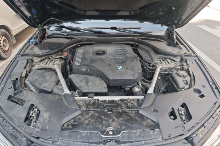 Used BMW 5 Series 2021 Updated Version 525Li Luxury Package Engine Bay