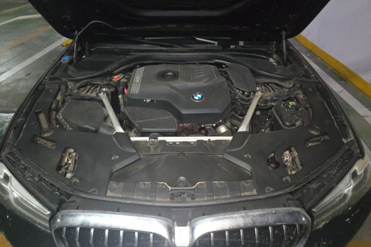 Used BMW 5 Series 2021 525Li Luxury Package Engine Bay