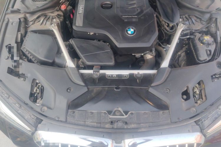 Used BMW 5 Series 2021 525Li M Sport Package Engine Bay