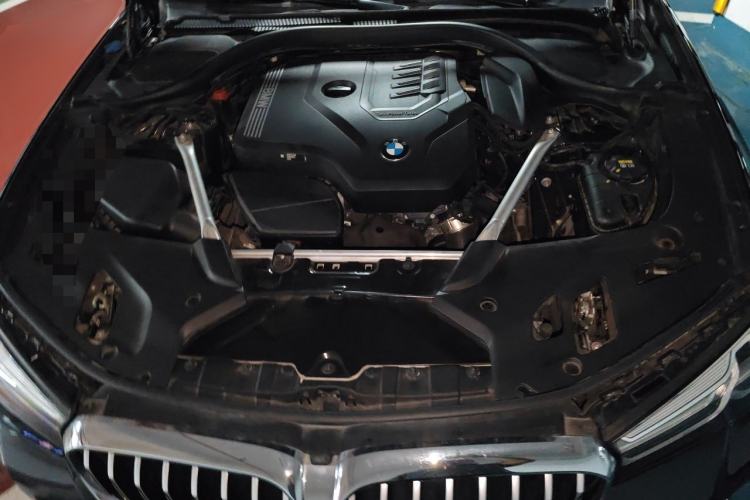 Used BMW 5 Series 2021 525Li M Sport Package Engine Bay