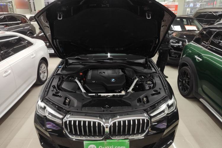 Used BMW 5 Series 2021 525Li M Sport Package Engine Bay