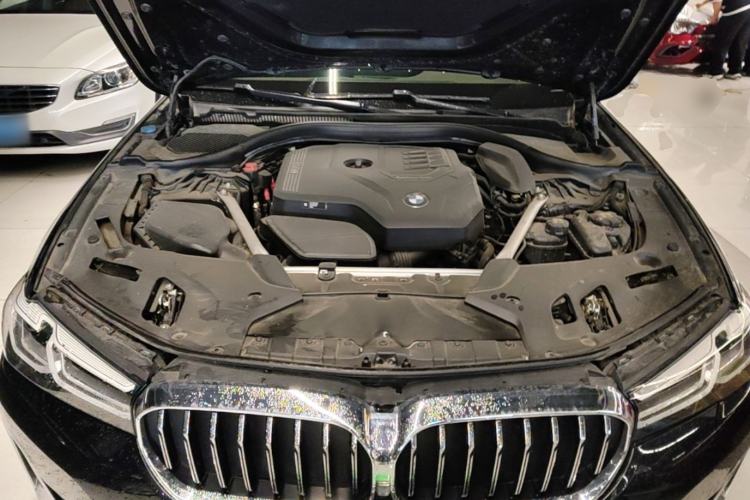 Used BMW 5 Series 2021 530Li Leading Luxury Package Engine Bay