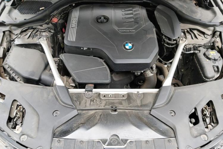 Used BMW 5 Series 2021 525Li Luxury Package Engine Bay