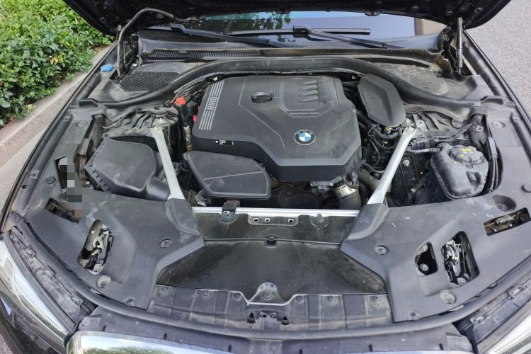 Used BMW 5 Series 2021 525Li Luxury Package Engine Bay