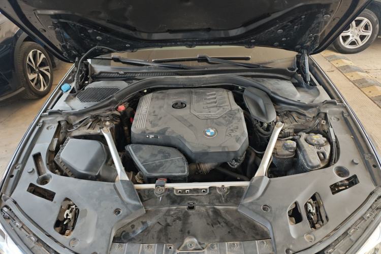 Used BMW 5 Series 2021 Facelifted 530Li Leading Edition M Sport Package Engine Bay