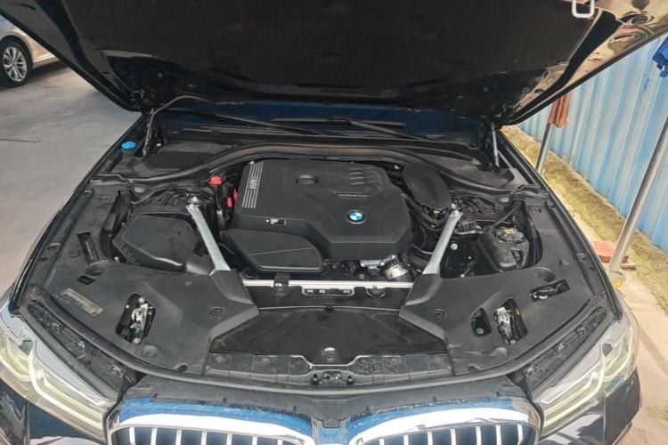 Used BMW 5 Series 2021 Facelifted 525Li M Sport Package Engine Bay