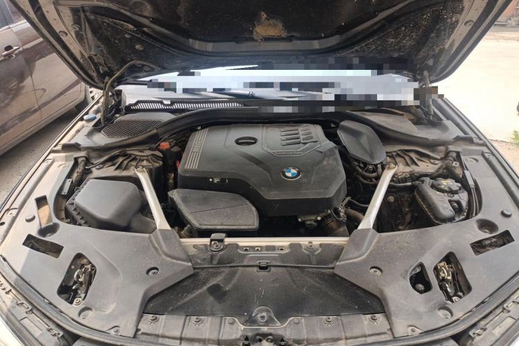 Used BMW 5 Series 2021 525Li Luxury Package Engine Bay