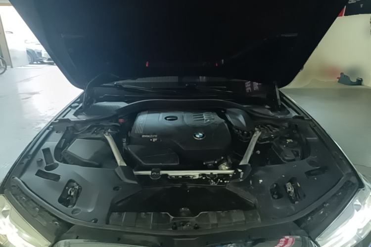 Used BMW 5 Series 2021 525Li Luxury Package Engine Bay