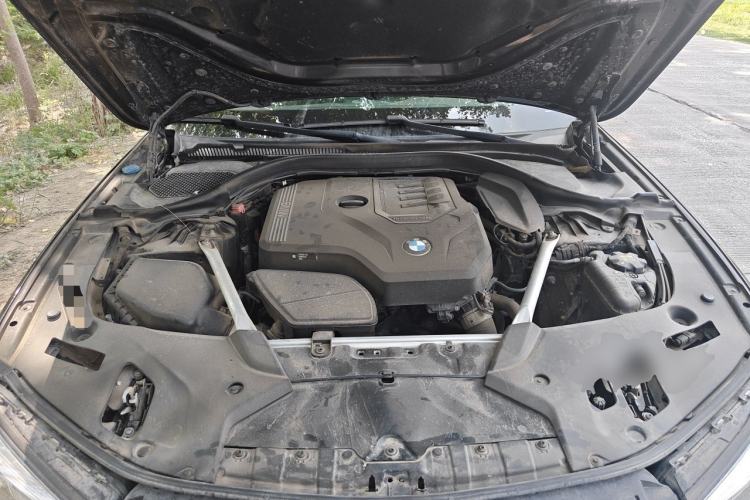 Used BMW 5 Series 2021 525Li Luxury Package Engine Bay