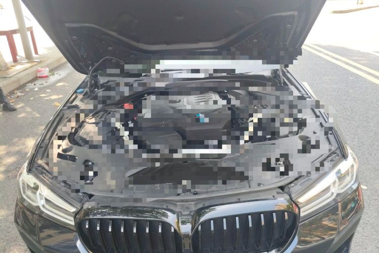 Used BMW 5 Series 2021 525Li M Sport Package Engine Bay