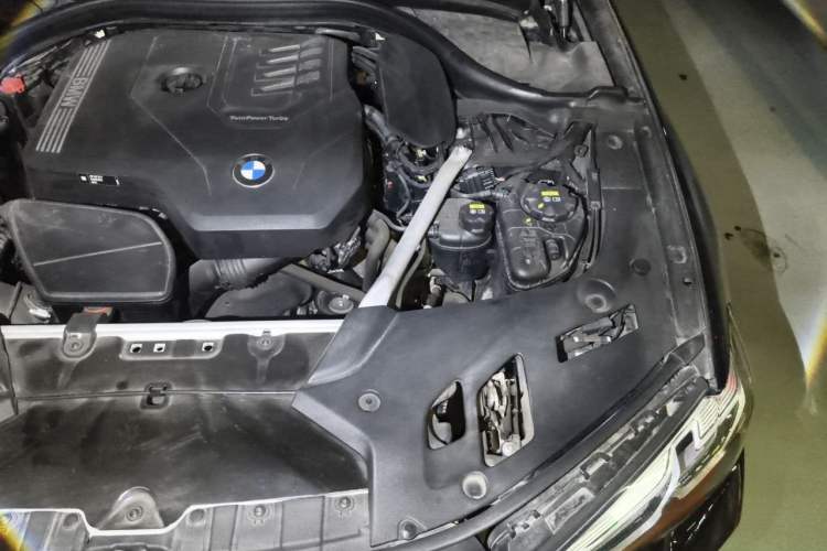 Used BMW 5 Series 2021 Restyled 530Li Luxury Edition M Sport Package Engine Bay Left