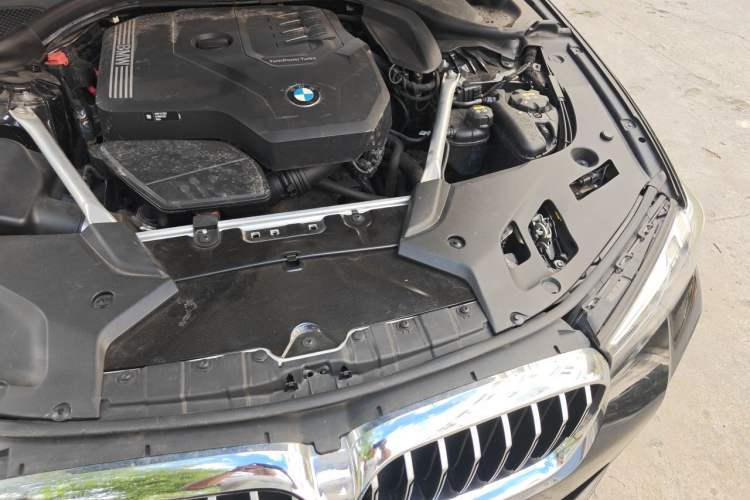 Used BMW 5 Series 2021 Facelifted 530Li Leading Edition M Sport Package Engine Bay Left