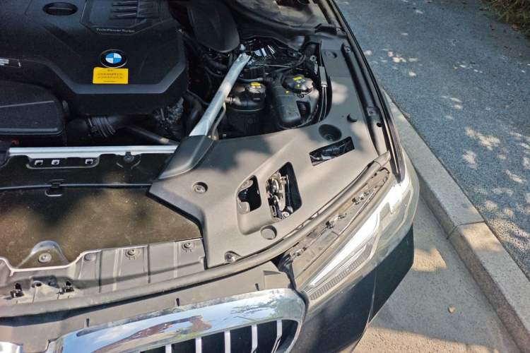 Used BMW 5 Series 2021 Restyled 530Li Luxury Edition M Sport Package Engine Bay Left