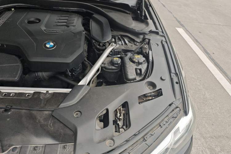 Used BMW 5 Series 2021 Restyled 530Li Leading Edition Luxury Package Engine Bay Left