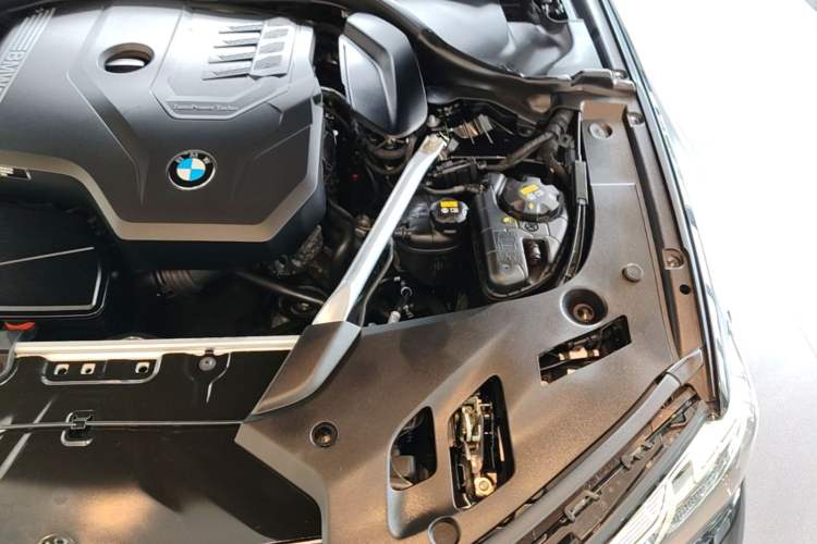 Used BMW 5 Series 2021 530Li xDrive M Sport Package Engine Bay Left