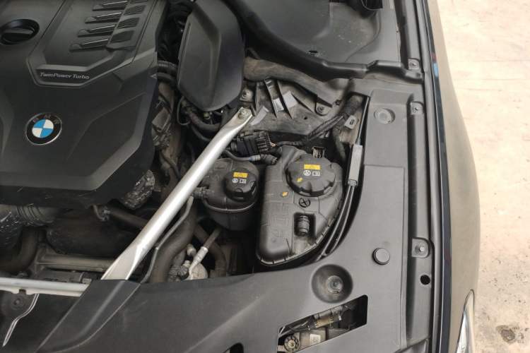 Used BMW 5 Series 2021 Restyled 530Li Leading Edition Luxury Package Engine Bay Left
