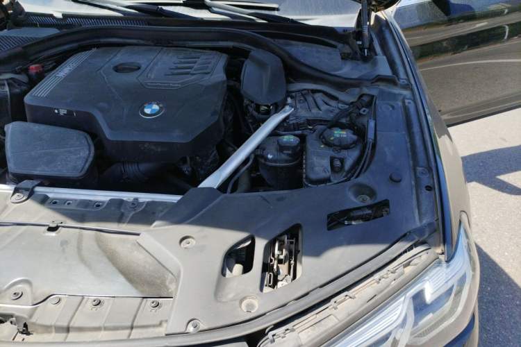 Used BMW 5 Series 2021 Restyled 530Li Leading Edition Luxury Package Engine Bay Left