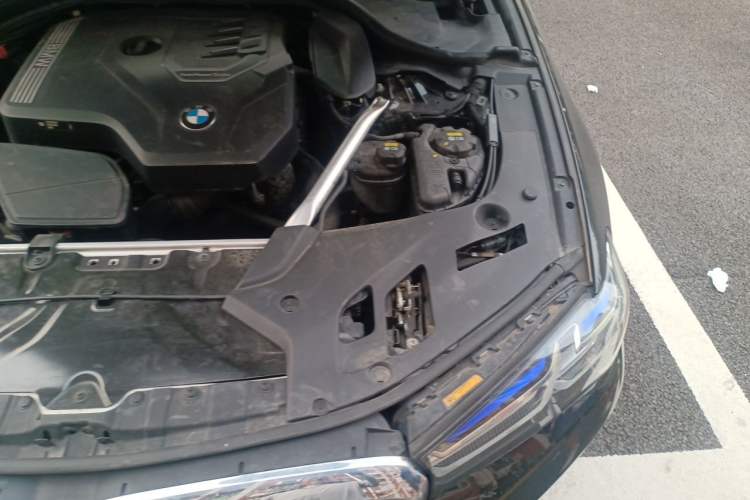 Used BMW 5 Series 2021 530Li Executive Luxury Package Engine Bay Left