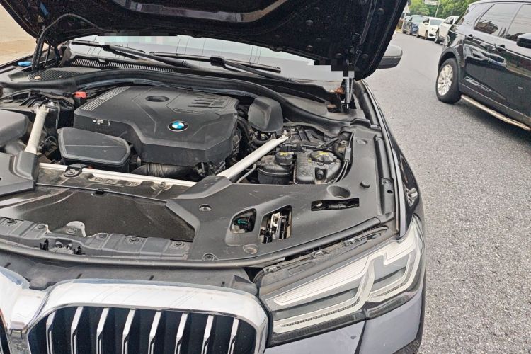Used BMW 5 Series 2021 530Li Leading Model M Sport Package Engine Bay Left