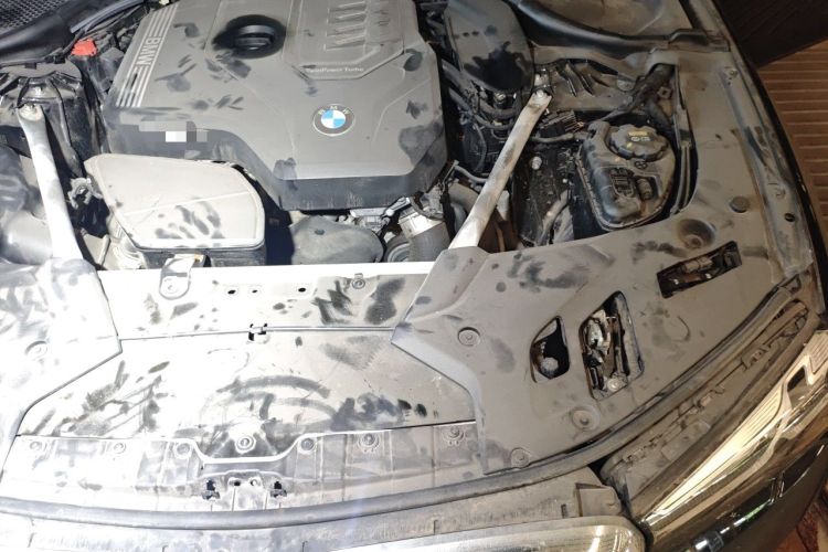 Used BMW 5 Series 2021 Updated Version 525Li Luxury Package Engine Bay Left