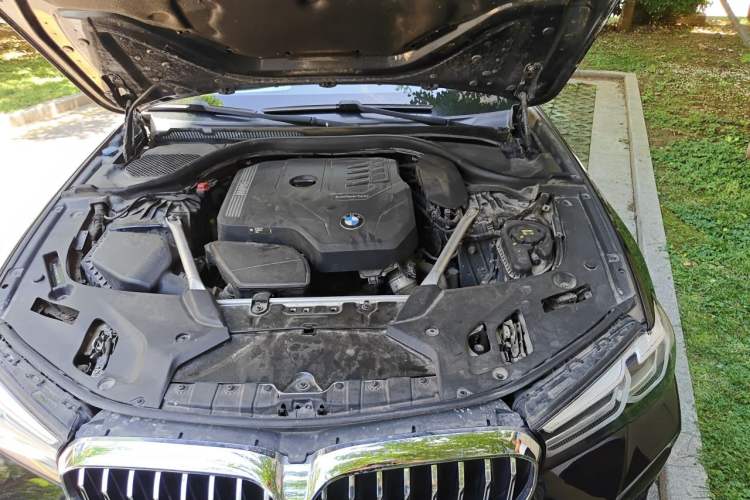 Used BMW 5 Series 2021 Facelifted 525Li M Sport Package Engine Bay Left