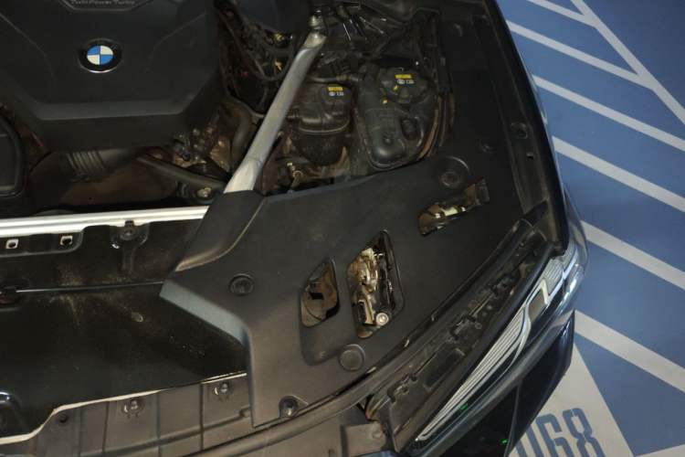 Used BMW 5 Series 2021 Facelifted 530Li Leading Edition M Sport Package Engine Bay Left