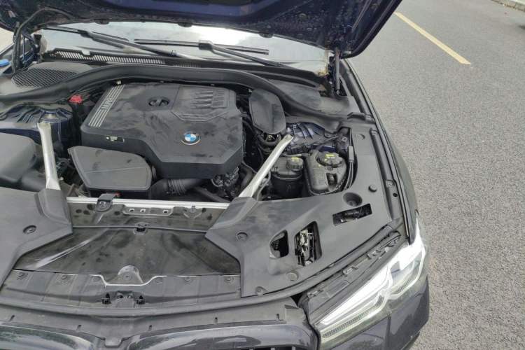 Used BMW 5 Series 2021 530Li Leading Model M Sport Package Engine Bay Left