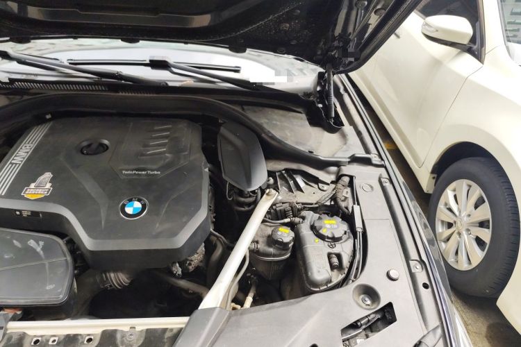 Used BMW 5 Series 2021 530Li Leading Model M Sport Package Engine Bay Left