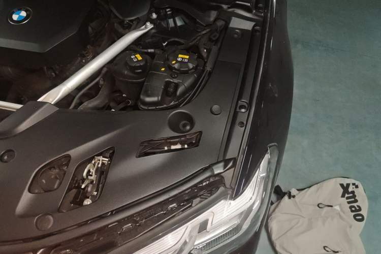 Used BMW 5 Series 2021 Restyled 530Li Luxury Edition M Sport Package Engine Bay Left