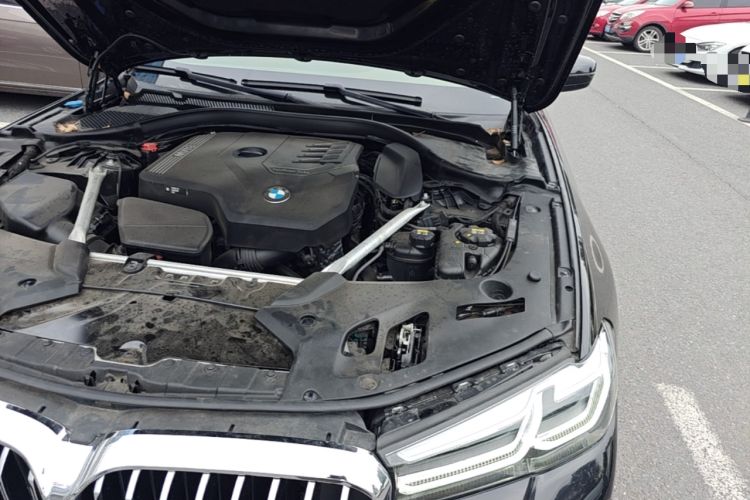 Used BMW 5 Series 2021 530Li Leading Model M Sport Package Engine Bay Left