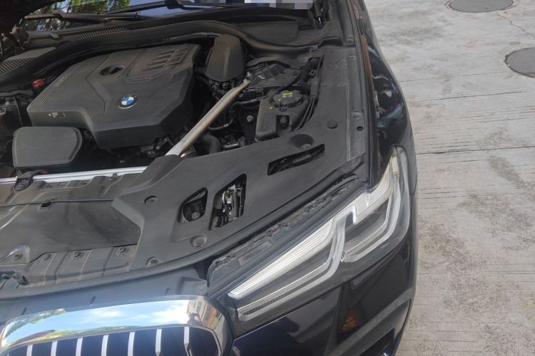 Used BMW 5 Series 2021 Facelifted 525Li M Sport Package Engine Bay Left
