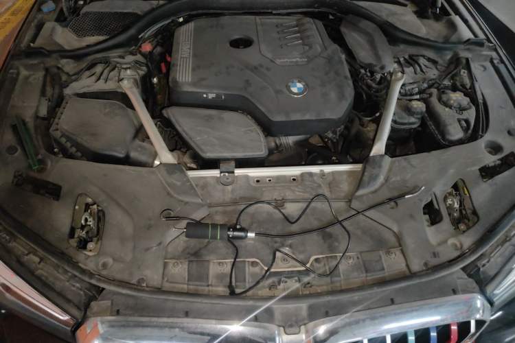 Used BMW 5 Series 2021 530Li Leading Model M Sport Package Engine Bay