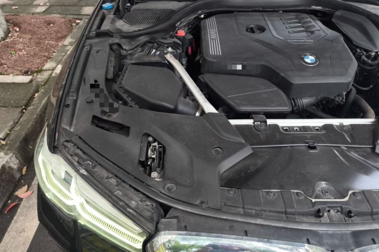 Used BMW 5 Series 2021 530Li Luxury Edition M Sport Package Engine Bay Right