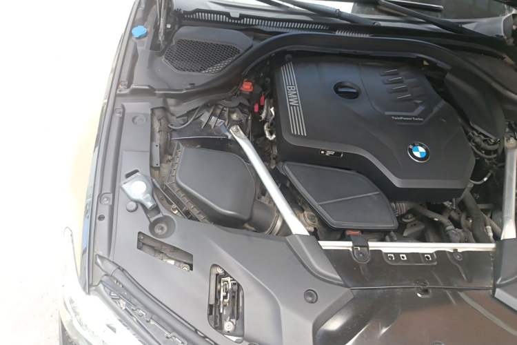 Used BMW 5 Series 2021 530Li Leading Model M Sport Package Engine Bay Right