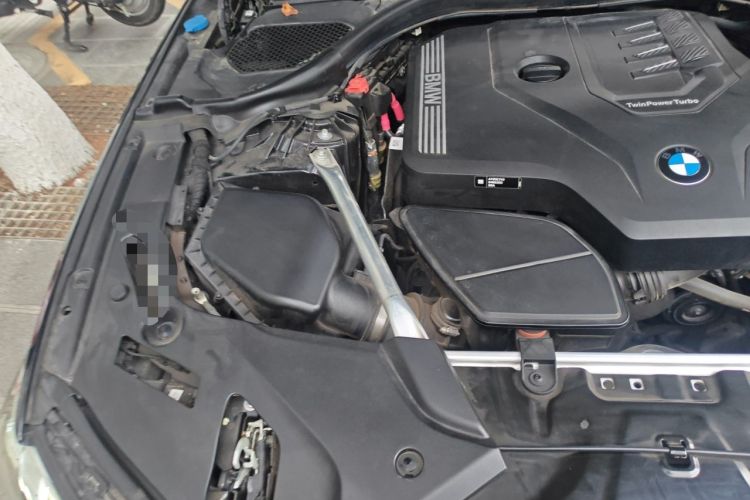 Used BMW 5 Series 2021 530Li Luxury Edition M Sport Package Engine Bay Right