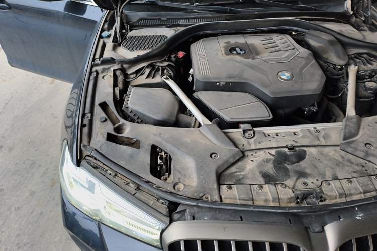 Used BMW 5 Series 2021 Restyled 530Li Luxury Edition M Sport Package Engine Bay Right
