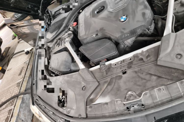 Used BMW 5 Series 2021 530Li Leading Model M Sport Package Engine Bay Right