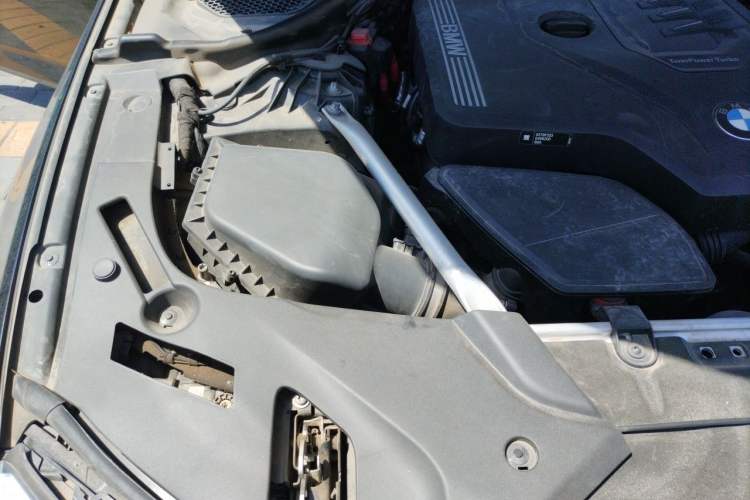 Used BMW 5 Series 2021 Restyled 530Li Leading Edition Luxury Package Engine Bay Right