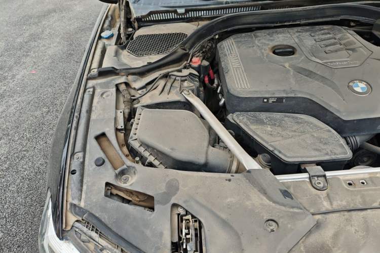 Used BMW 5 Series 2021 530Li Executive Luxury Package Engine Bay Right