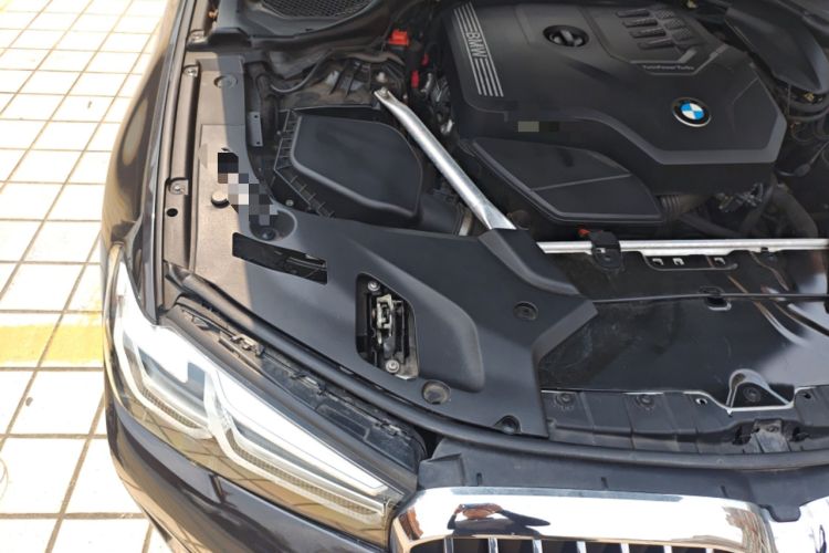 Used BMW 5 Series 2021 530Li Leading Luxury Package Engine Bay Right