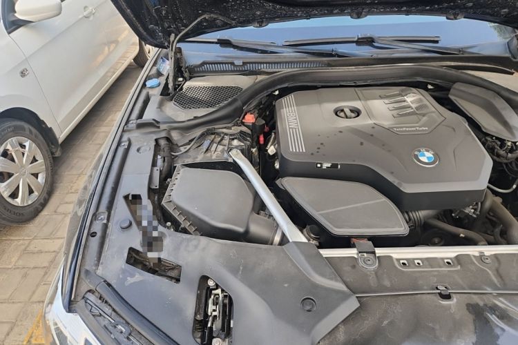 Used BMW 5 Series 2021 530Li xDrive M Sport Package Engine Bay Right