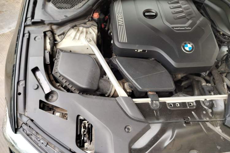 Used BMW 5 Series 2021 530Li Leading Model M Sport Package Engine Bay Right