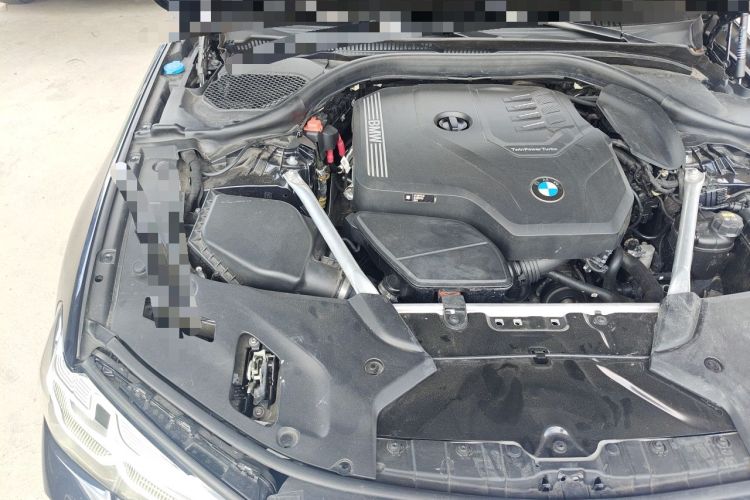 Used BMW 5 Series 2021 530Li Leading Model M Sport Package Engine Bay Right