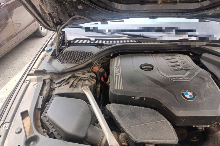 Used BMW 5 Series 2021 525Li Luxury Package Engine Bay Right