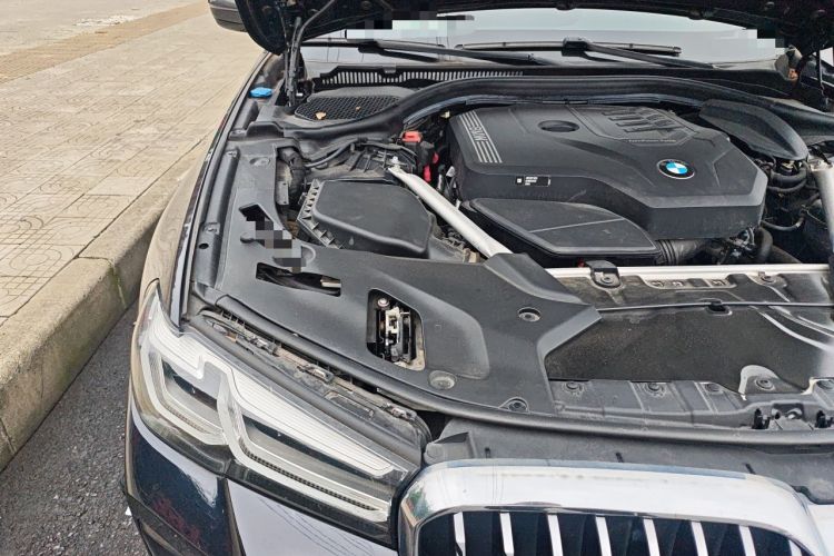 Used BMW 5 Series 2021 530Li Leading Model M Sport Package Engine Bay Right