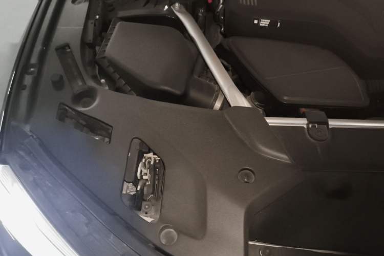 Used BMW 5 Series 2021 530i M Sport Package Engine Bay Right