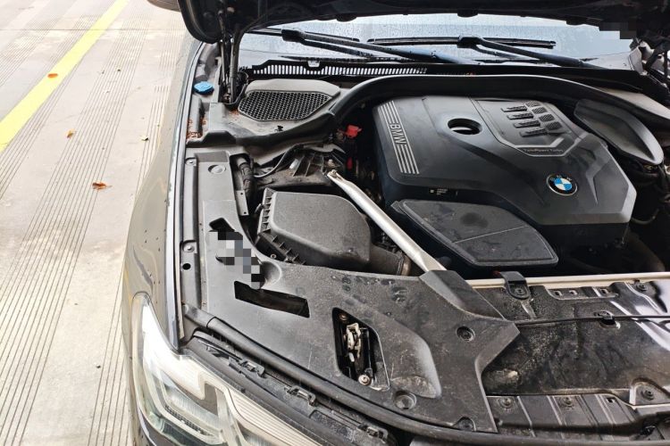 Used BMW 5 Series 2021 530Li Luxury Edition Premium Package Engine Bay Right