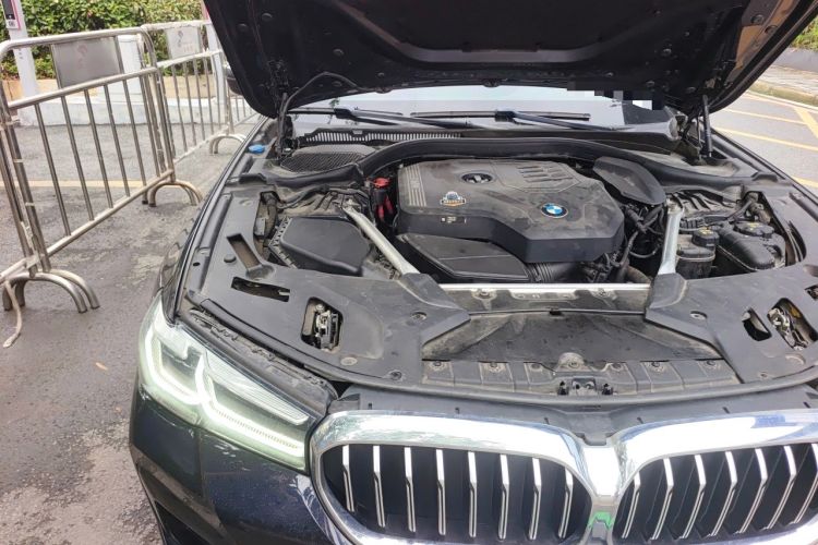 Used BMW 5 Series 2021 Facelifted 530Li Leading Edition M Sport Package Engine Bay Right