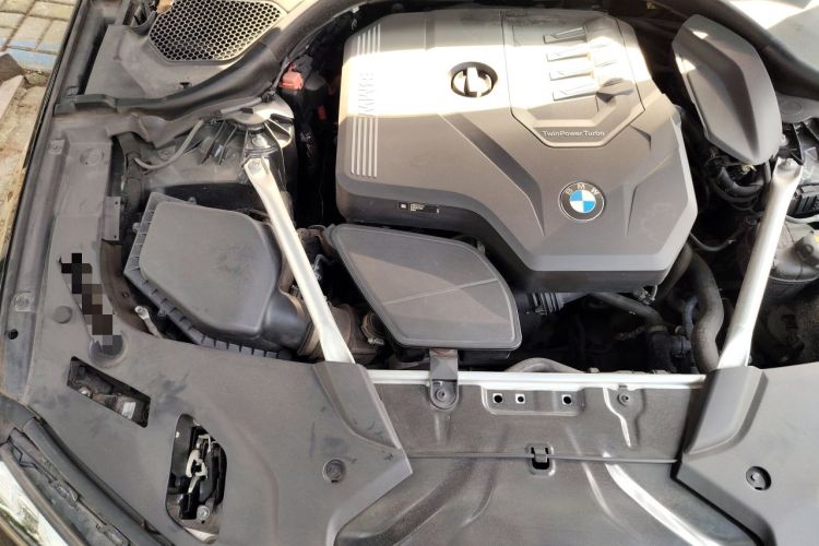 Used BMW 5 Series 2021 530Li Luxury Edition M Sport Package Engine Bay Right