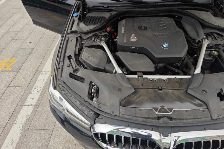 Used BMW 5 Series 2021 Restyled 530Li Leading Edition Luxury Package Engine Bay Right